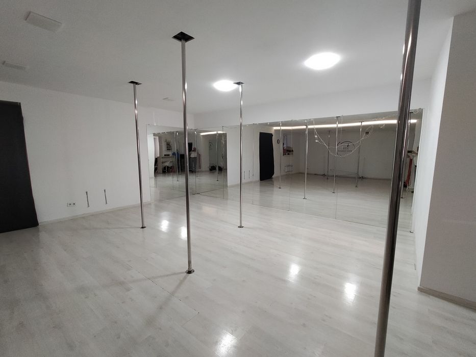 Продам комерційне приміщення в ЖК Софія. Вулиця Миру 9.