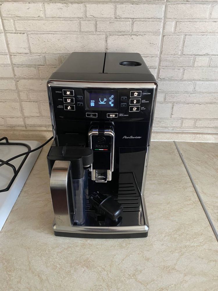 Кавомашина Saeco Picobaristo SM5460