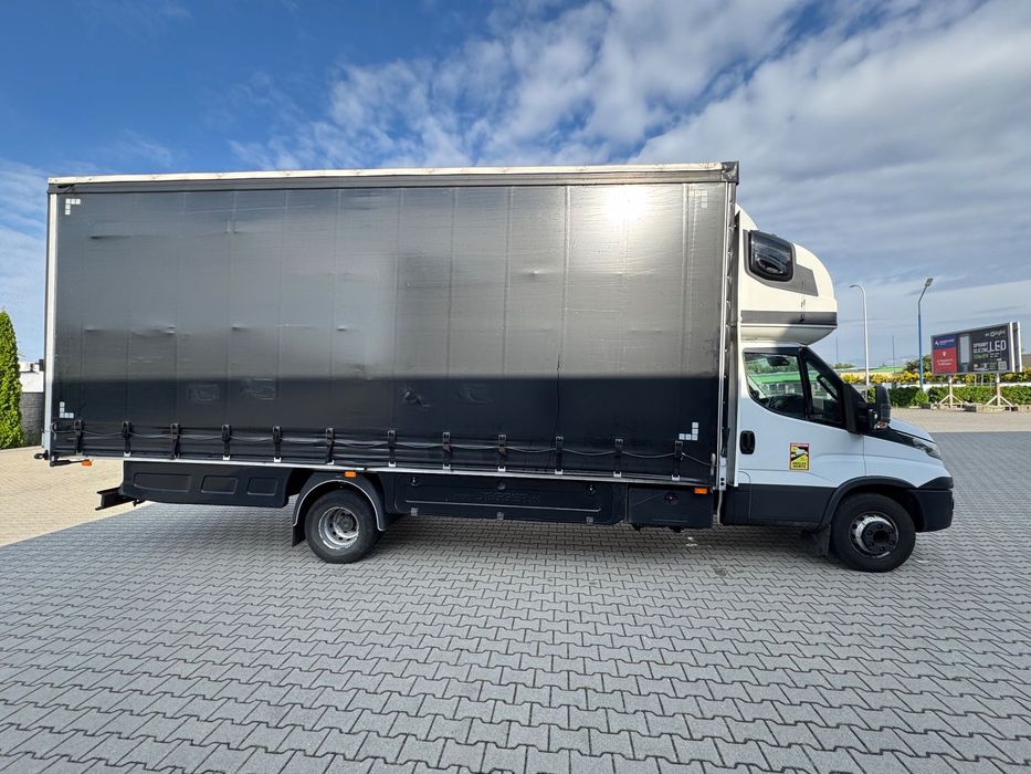 Iveco Daily 70C  16 PAL ; 7,2 T DMC