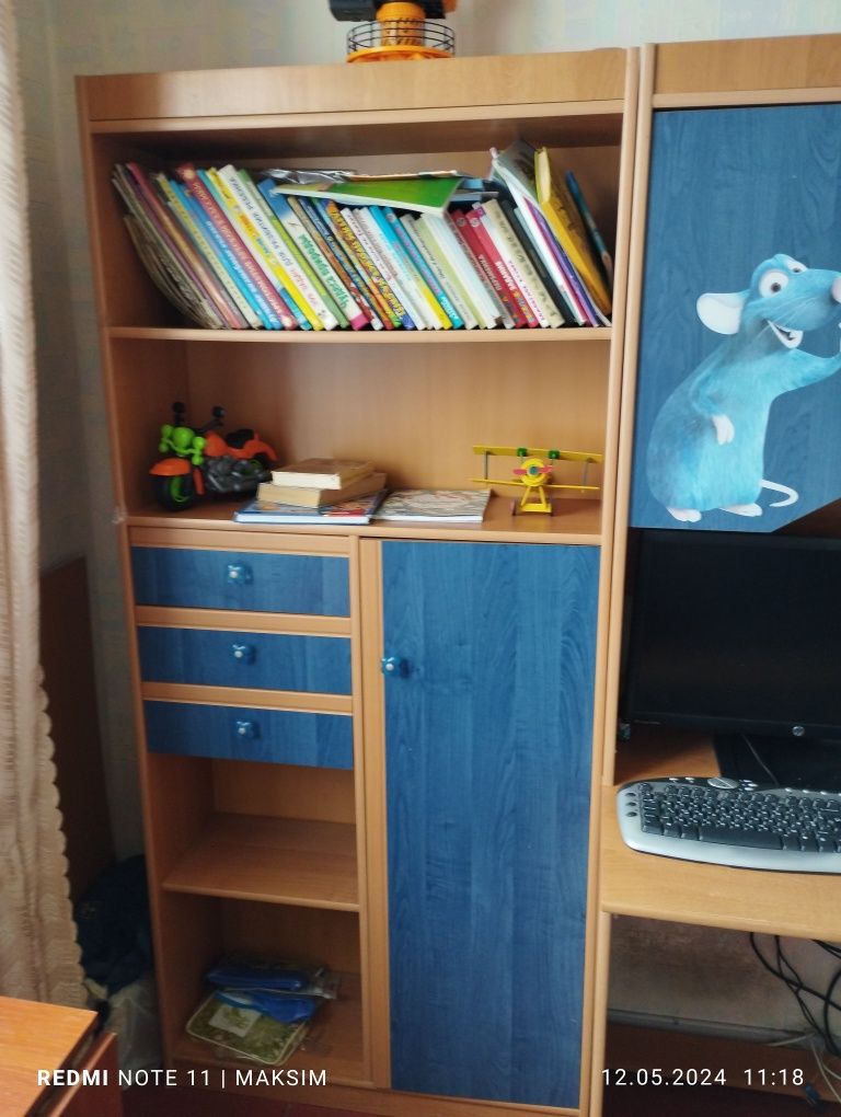 Мебель в детскую комнату б/у