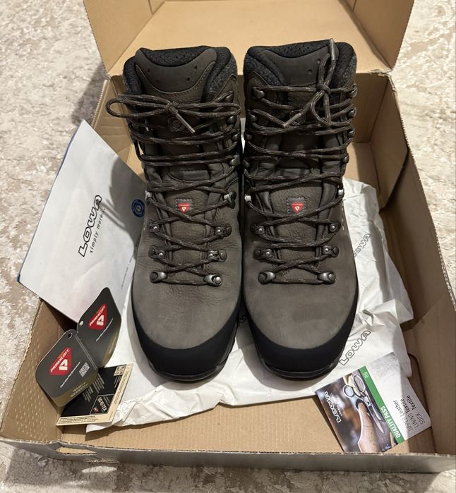 Трекінгові черевики чоловічі LOWA Tibet EVO 400 GTX