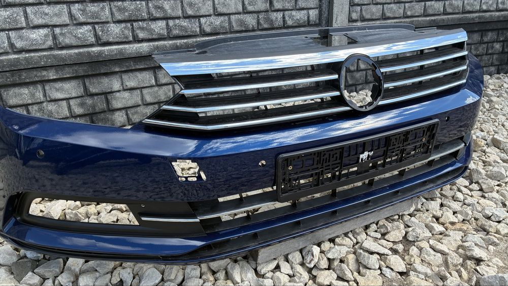 Zderzak przedni 4xPDC niebieski LH5X VW Passat B8 3G 14- oryginalny