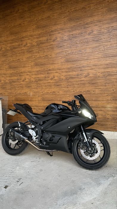Yamaha R3 de 2021