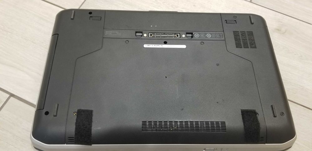 Dell Latitude E 5520 I3-2330m/ 4Gb/500 Hdd/15,6