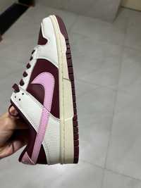 Nike Duunk Low "Night Maroon and Medium Soft Pink " 38