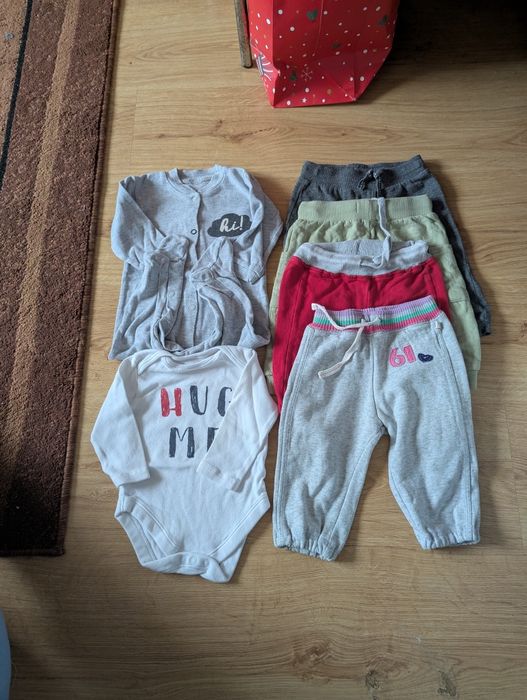 Ubranka dla malucha.