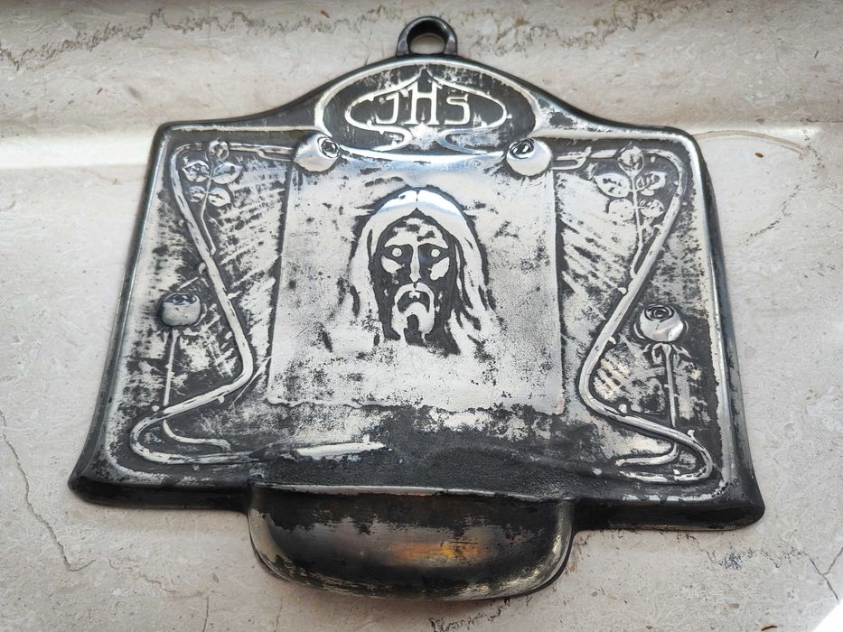 Piękna kropielnica z 1905 roku Secesja/Art Nouveau Kayserzinn