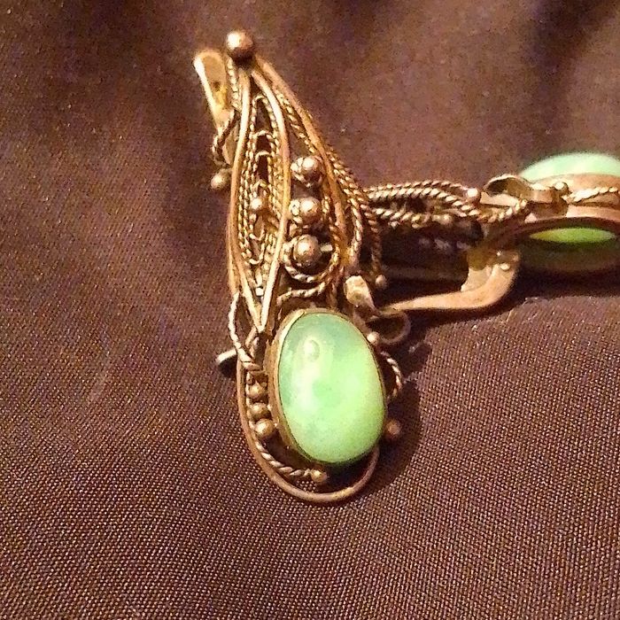Винтажные серьги из мельхиора с филигранью, вставка хризопраз. СССР