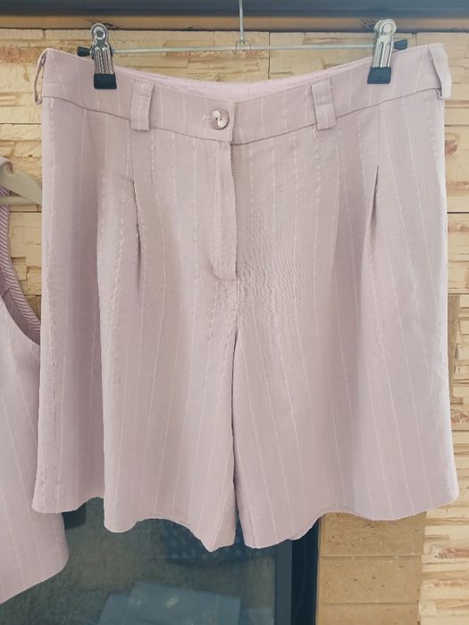 Костюм з льону жилет і шорти