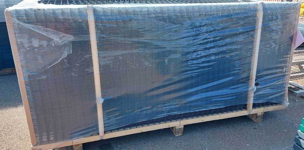 Panel ogrodzeniowy grafit 1530 mm / 2500 mm ogrodzenia słupki