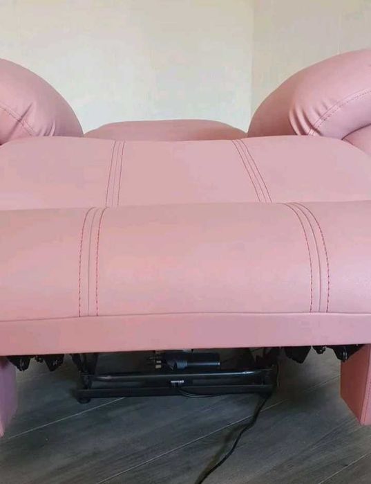 Кресло реклайнер