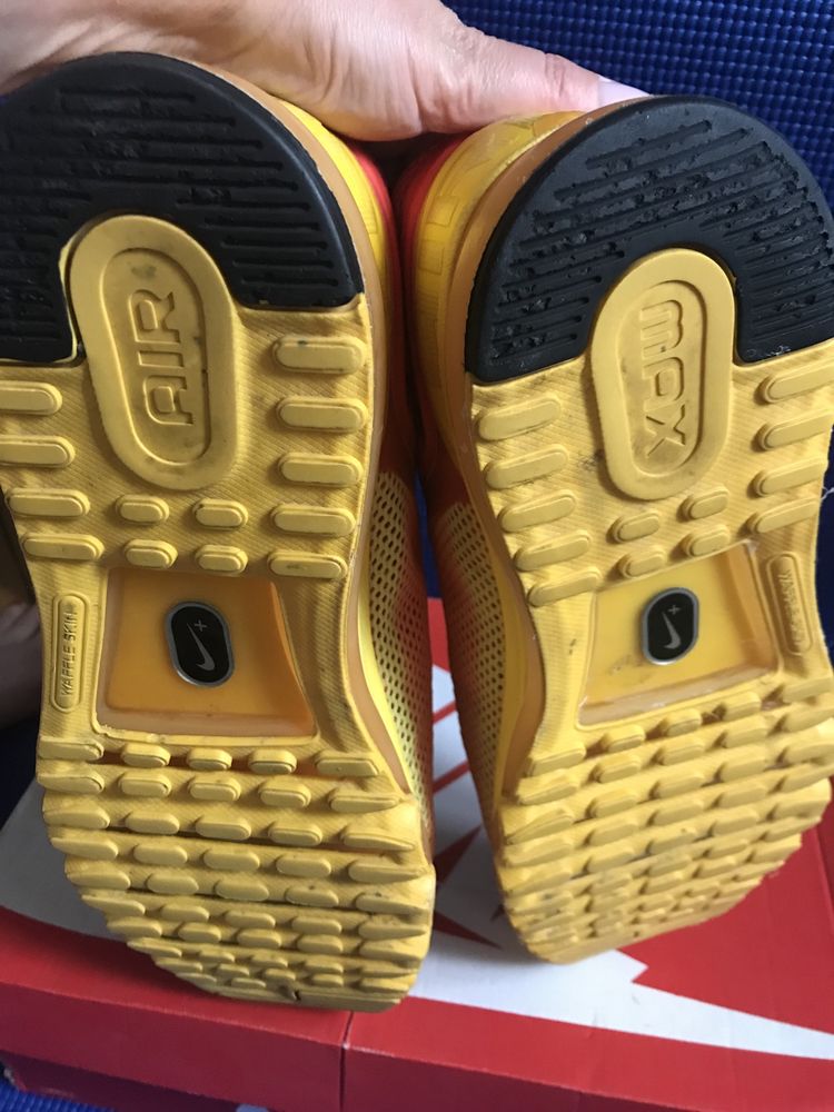 Продам кроссовки Nake AIRMAX ,оригинал
