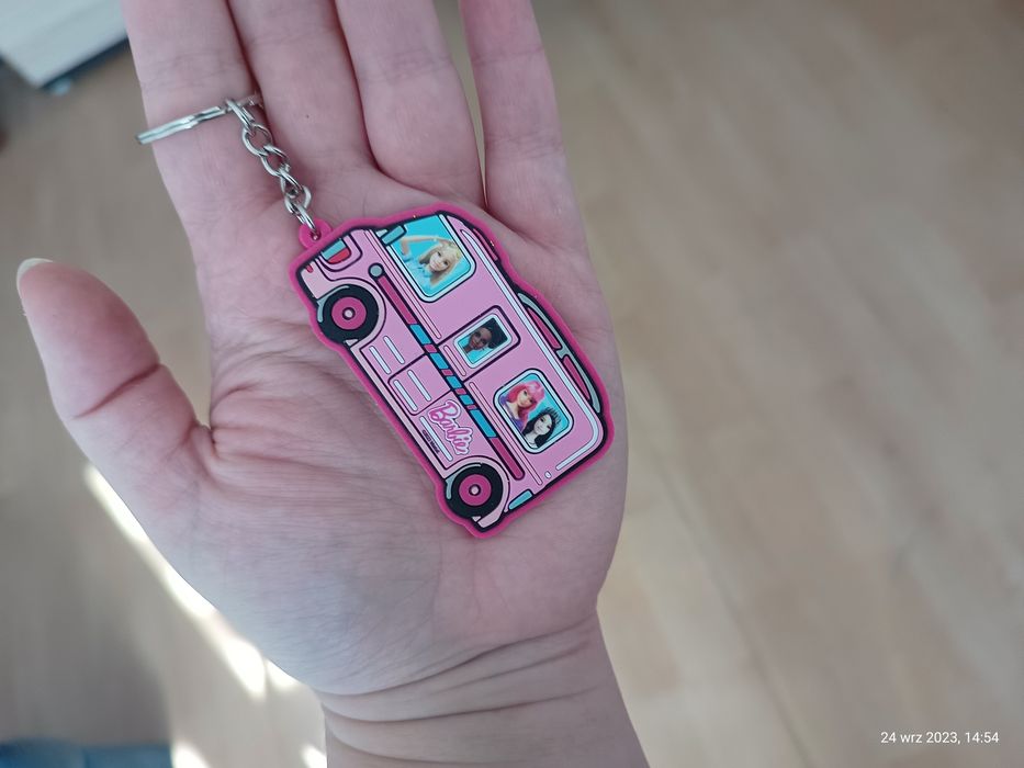 Brelok breloczek kamper camper Barbie