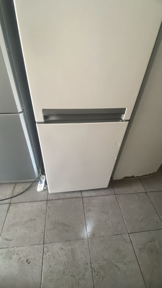 Frigorifico hotpoint combinado branco