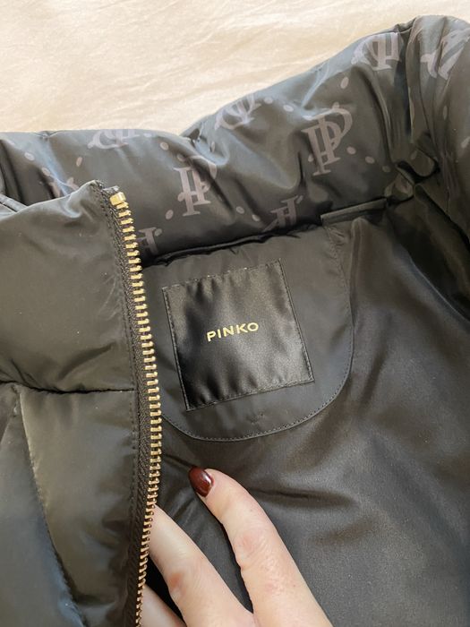 Зимова куртка Pinko