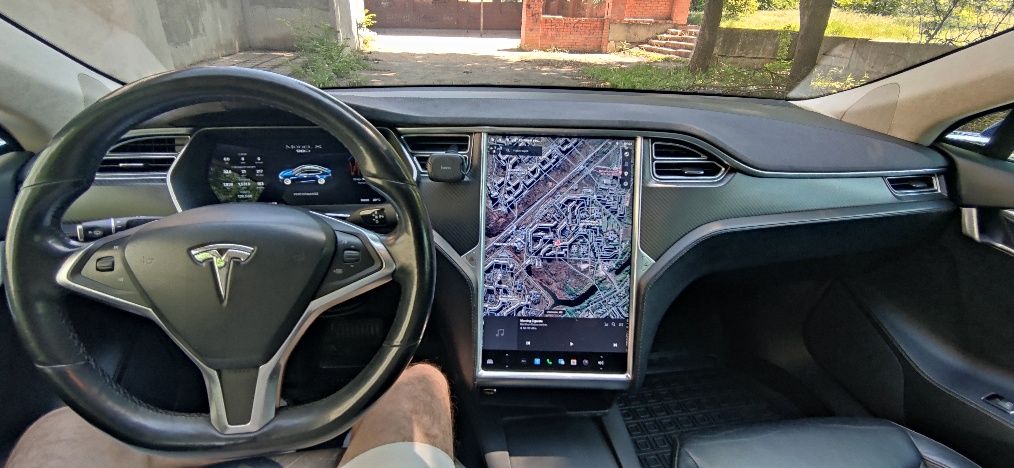 TESLA Model S 90kw повний привід