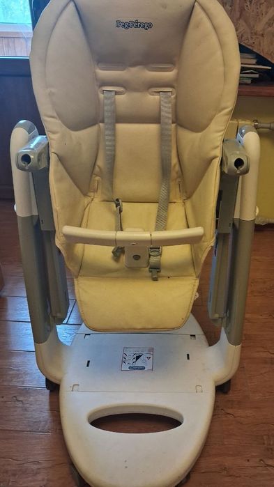 Детский стульчик/ кресло для кормления Peg Perego Tatamia