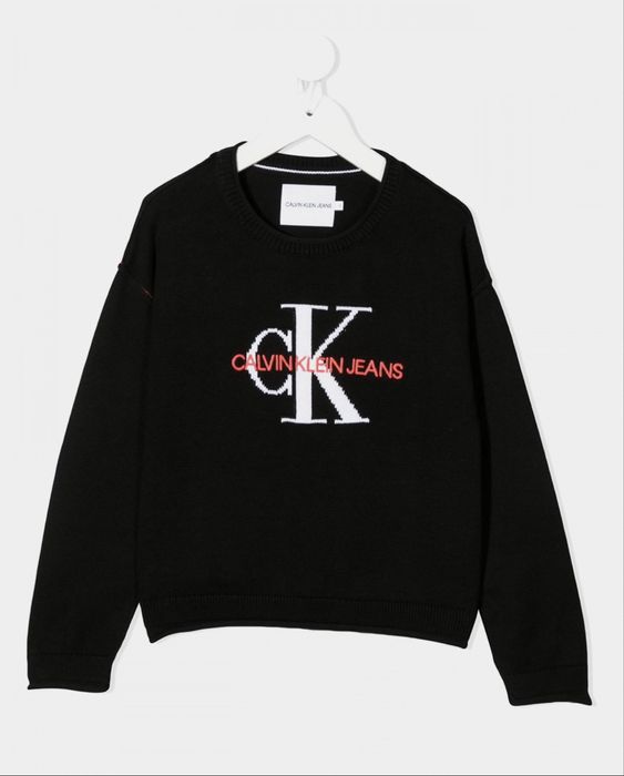 Светр Calvin Klein розмір 5-6 років
