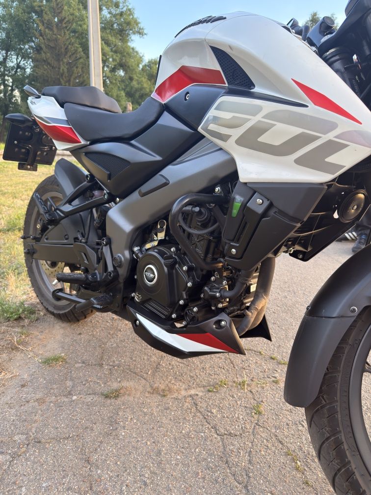 Bajaj pulsar ns200 2024