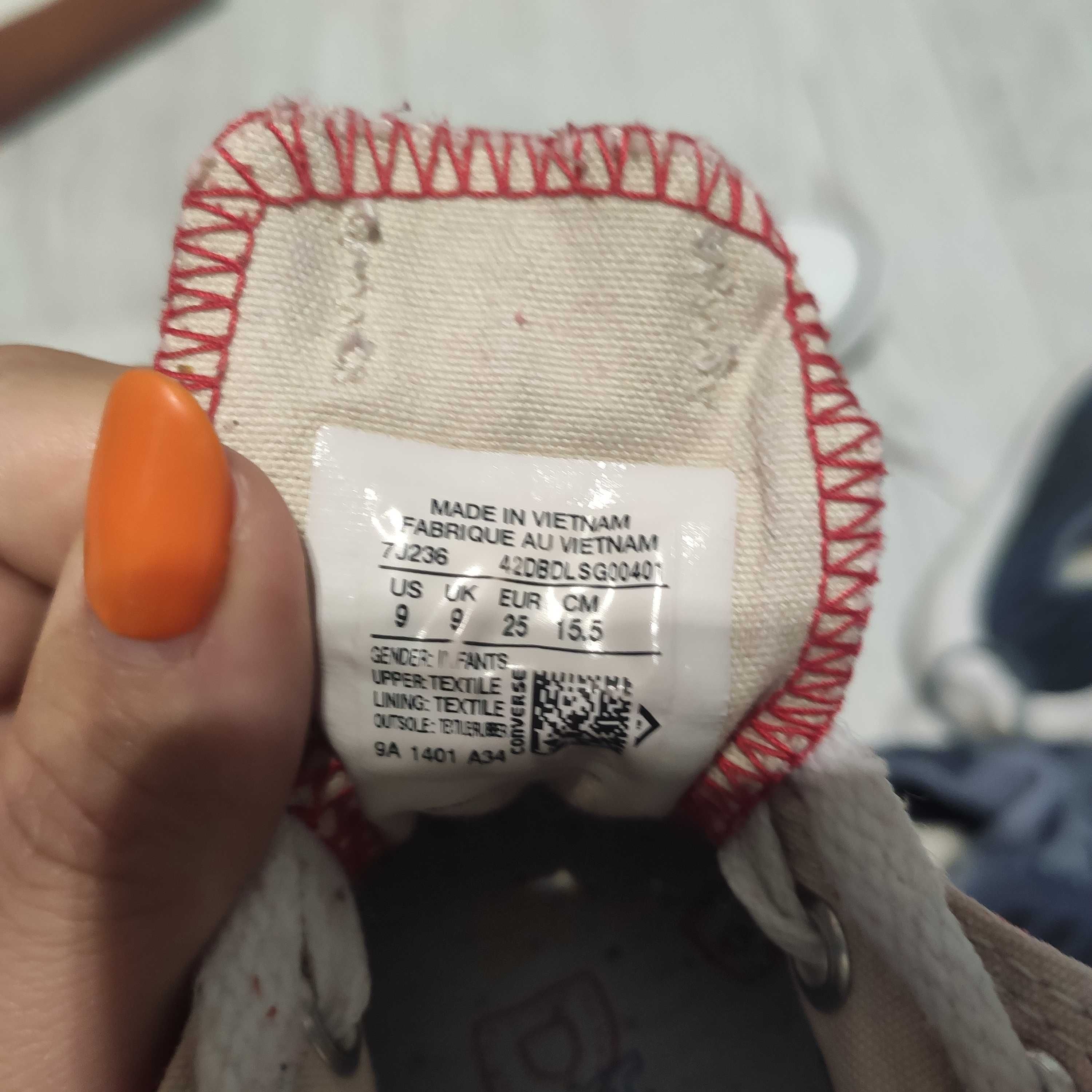Trampki Converse r. 25