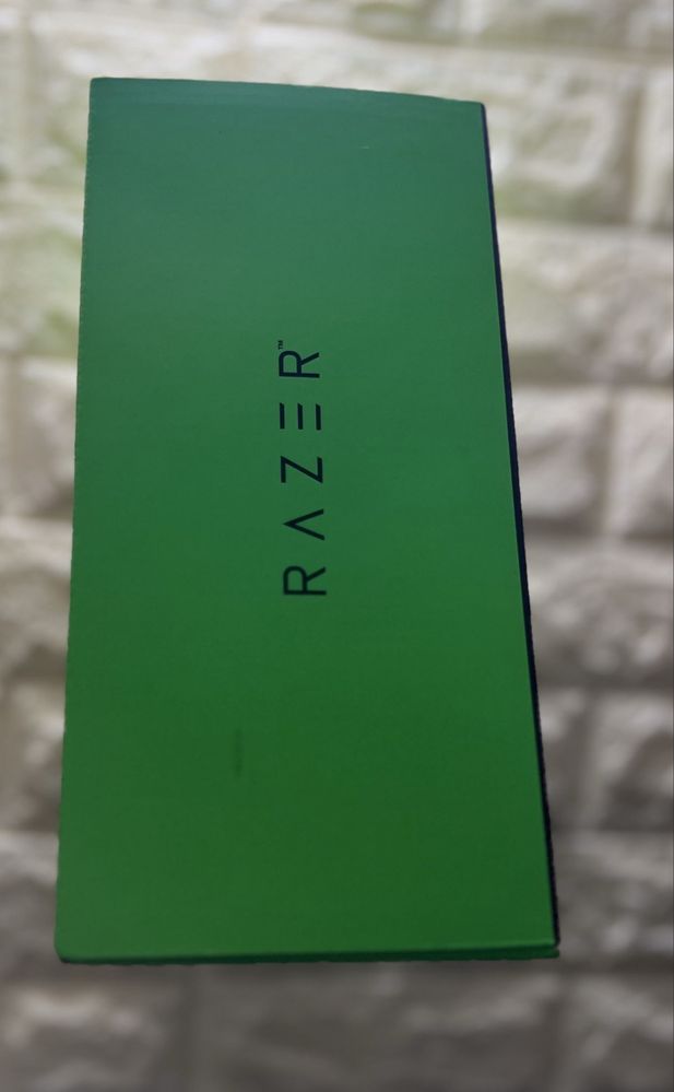 Навушники великі накладні Razer Kraken Tourament edition зелені