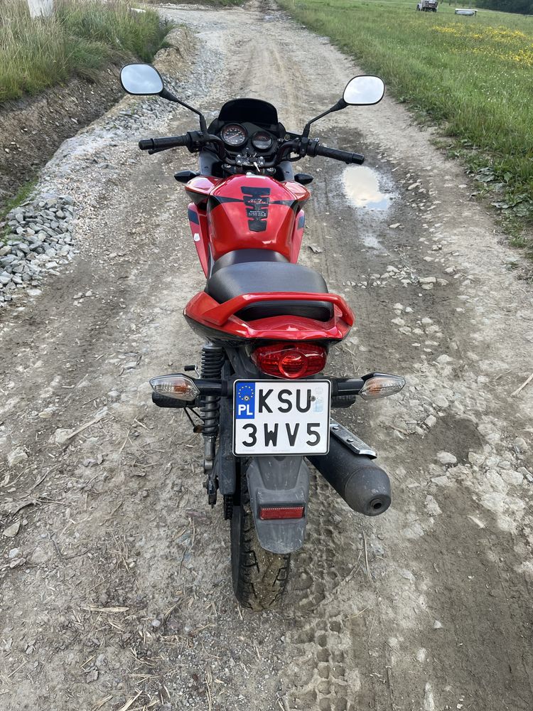 Honda CBF 125.