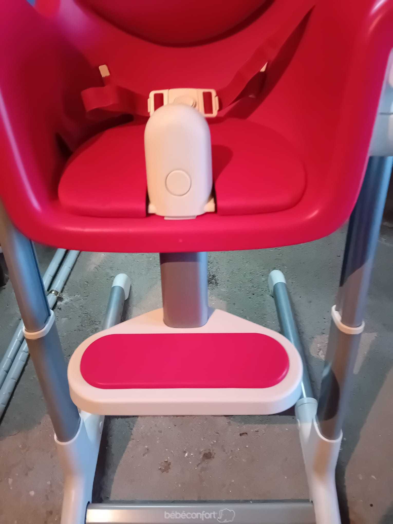 Cadeira de refeição + espreguiçadeira com suporte Keyo (Bébé Confort)