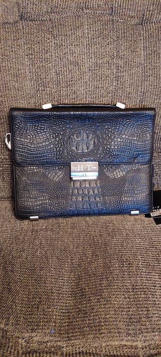 Мужской портфель для документов