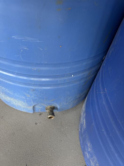 Бочка пластікова ємність 750л 500л