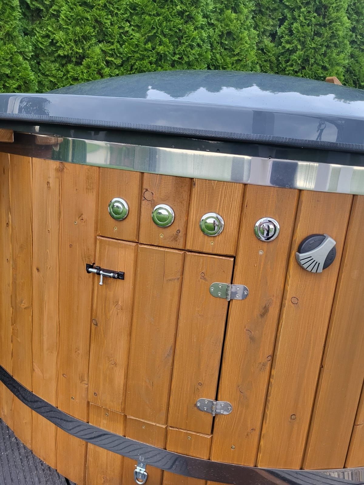 Wynajem, mobilna balia jacuzzi