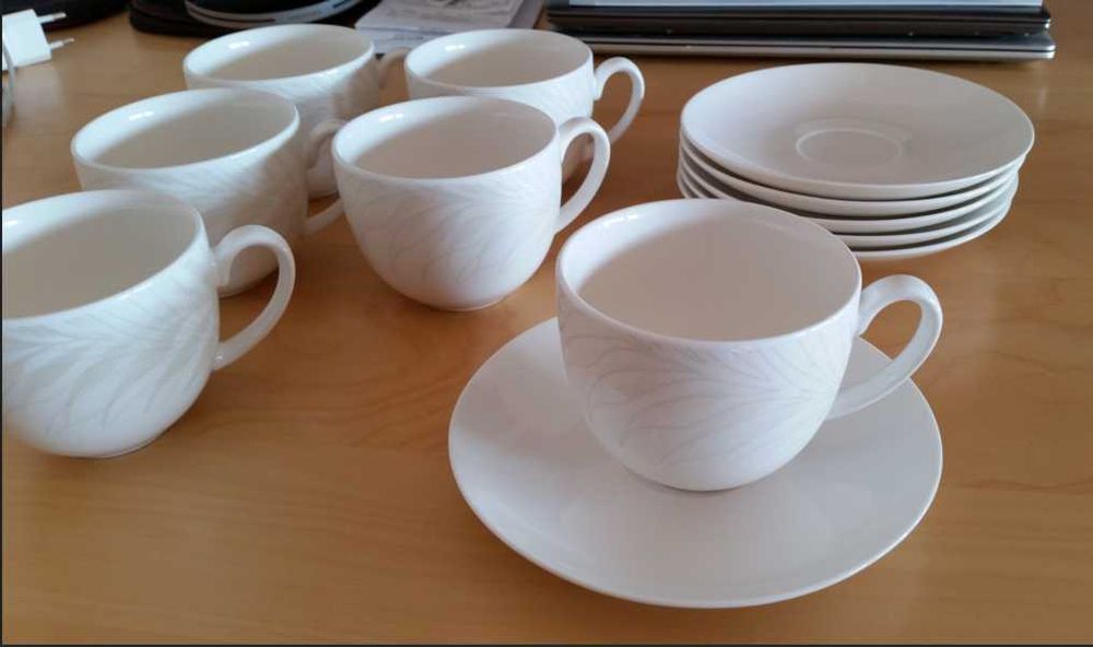 Zastawa, zestaw 6 filiżanek i podstawków BRW