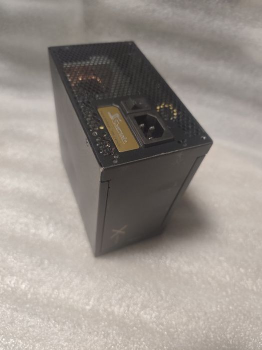 Блок живлення Seasonic X-Series 850Watt SS-850KM (X-850) 80Plus Gold