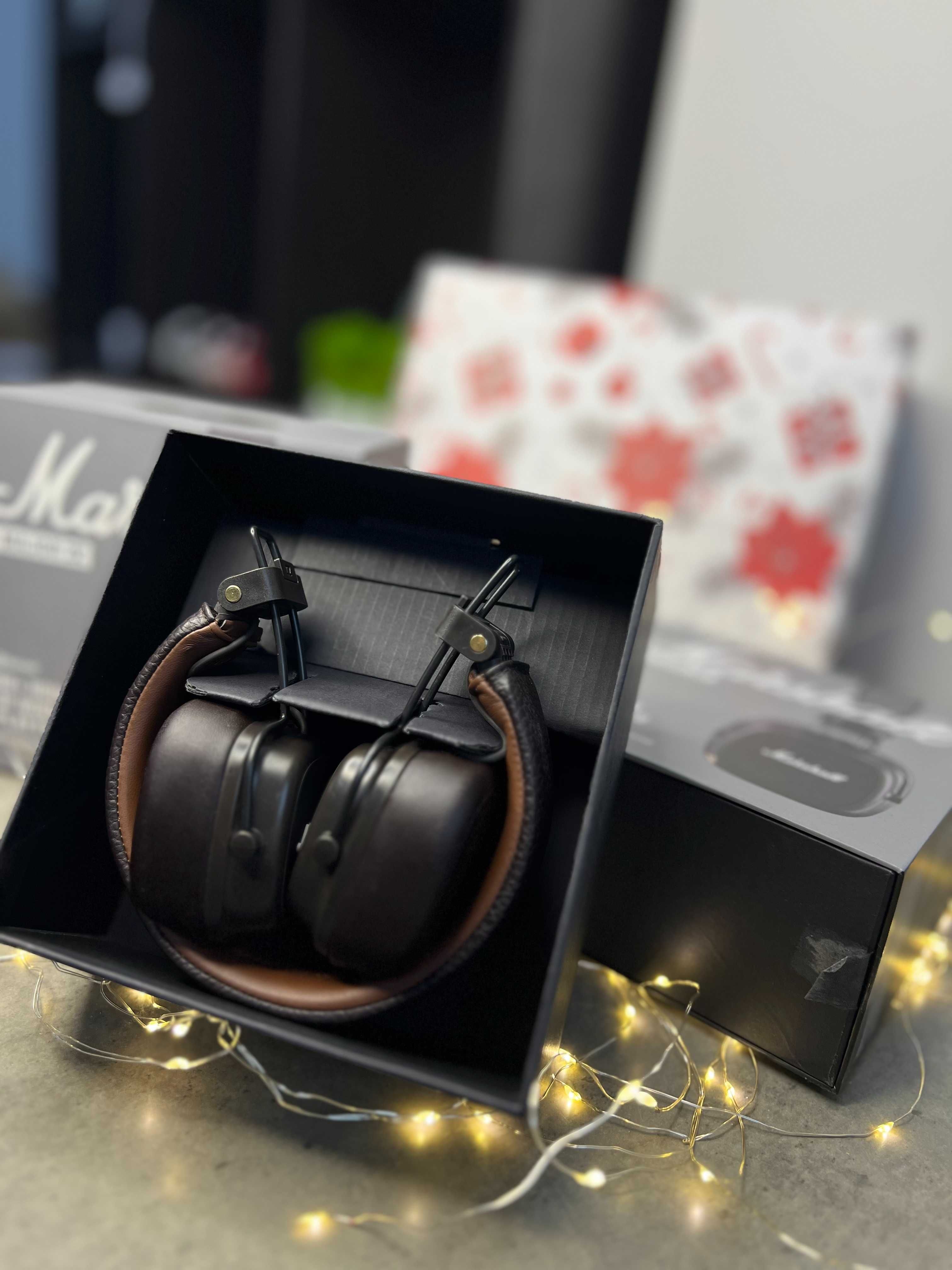 Топовые Наушники с микрофоном Marshall Major IV Black Brown