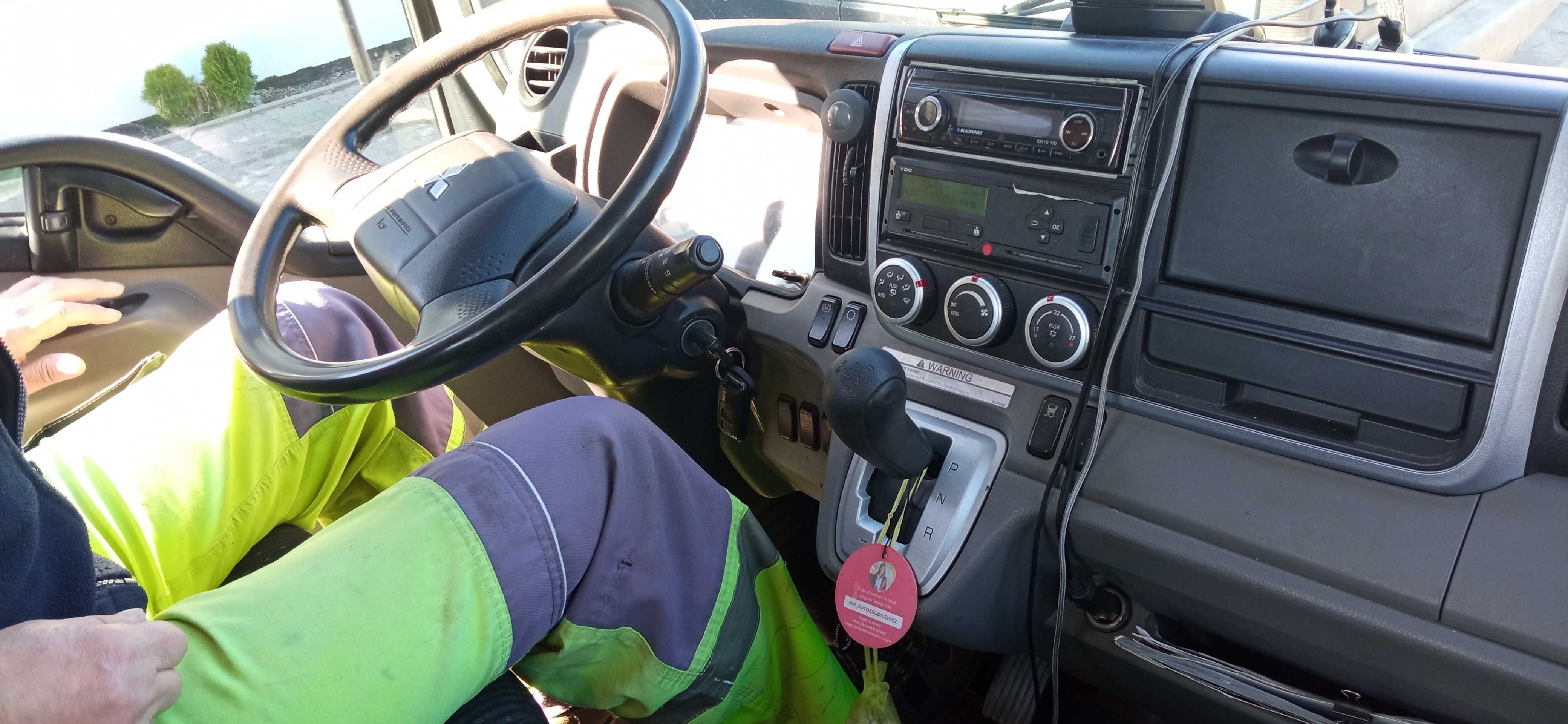 Fuso Canter Pomoc drogowa