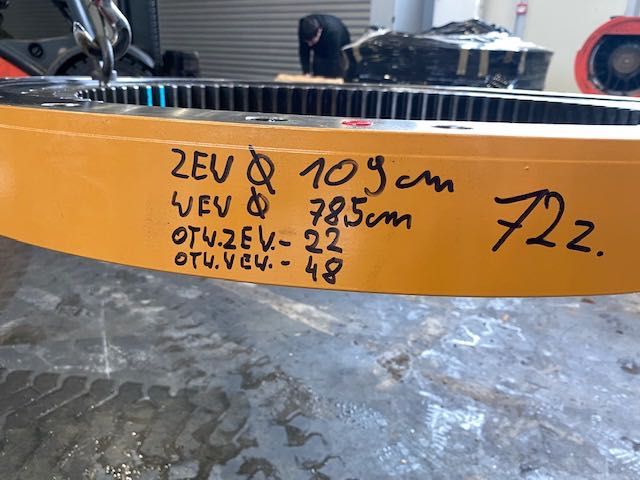nowe łożysko duże 1090 mm średnica