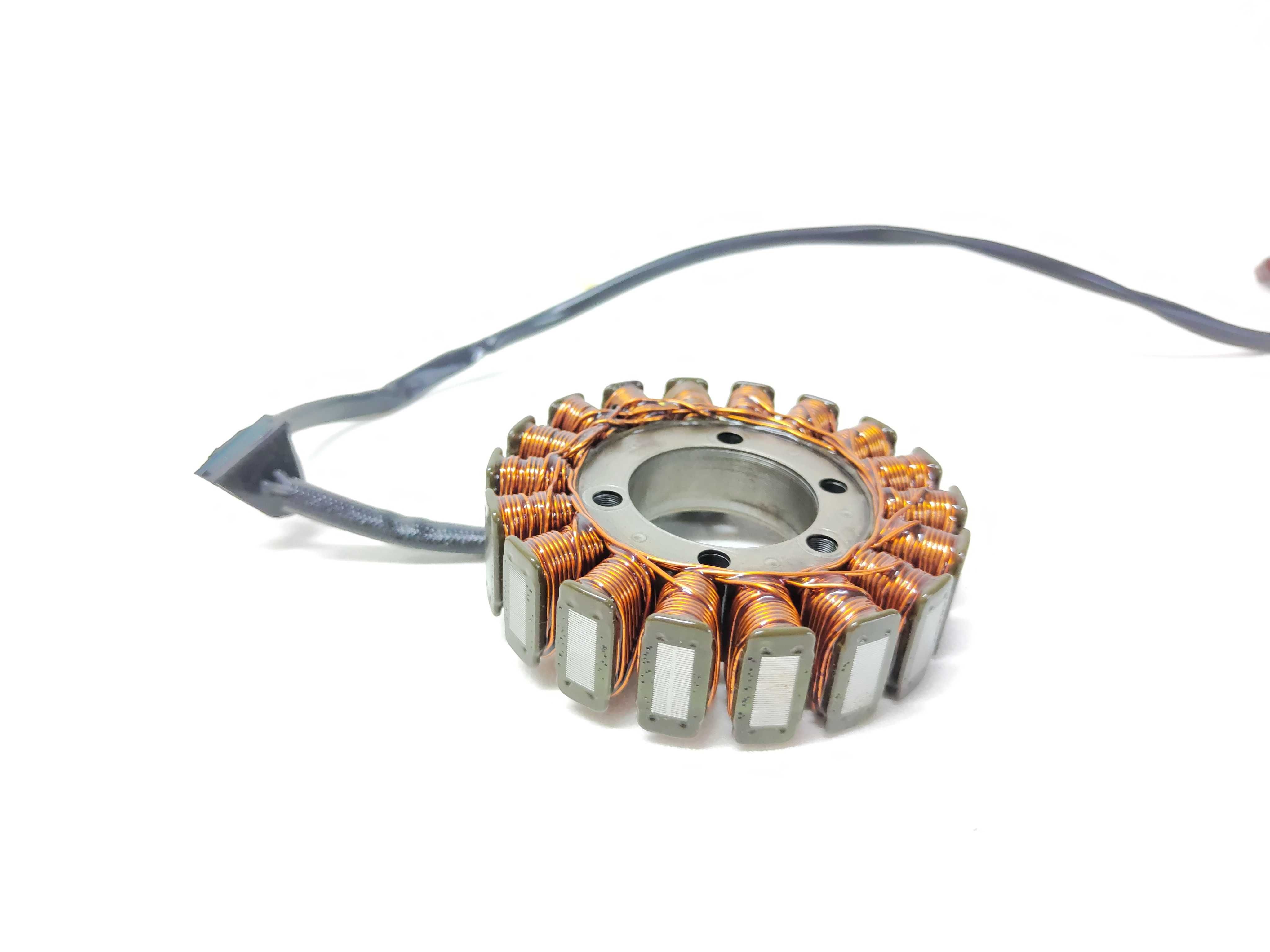 KTM DUKE 690 SMC Enduro Stator Stojan Uzwojenie