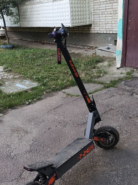 Електросамокат Kukirin g2