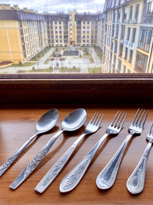 Ложки РОЗА столовые и десертные. Качество СССР. Посуда.