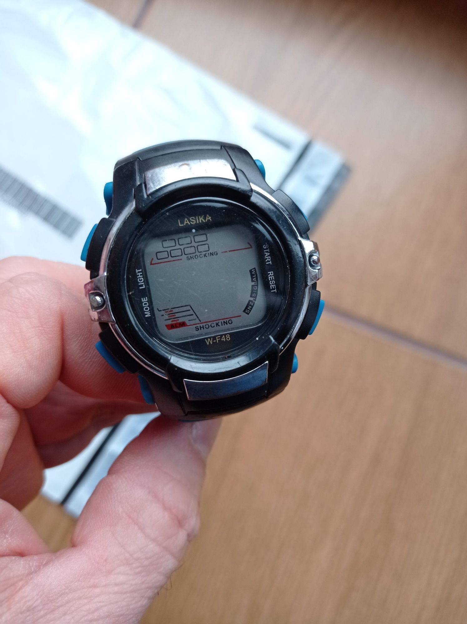 Zegarek Smartwatch, elektroniczny i analogowy .