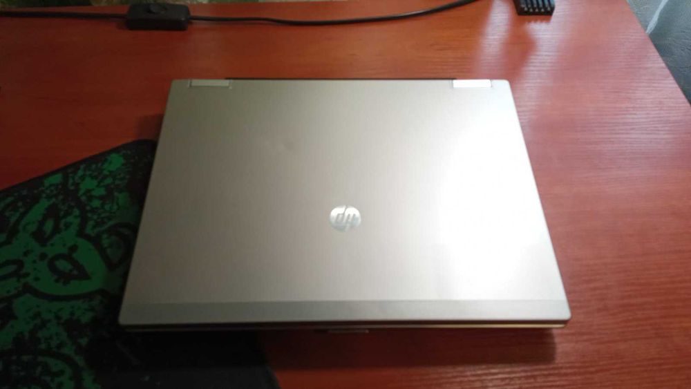 HP Elitebook 2540p в отличнейшем состоянии - топовая комплектация.