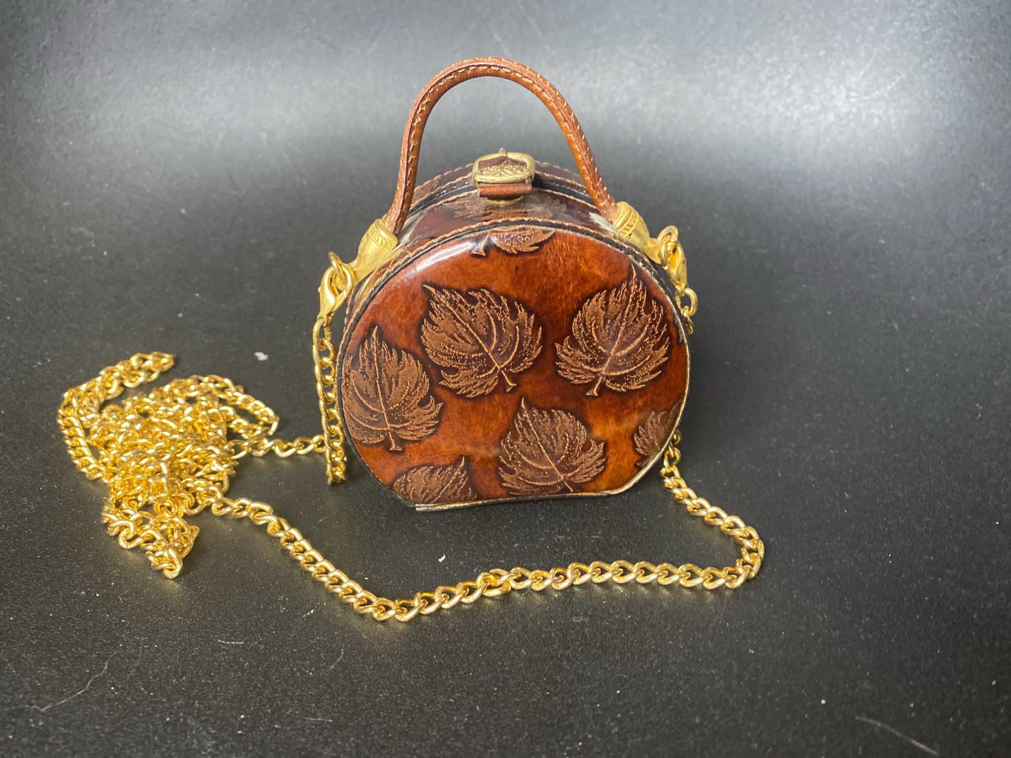 кожаная винтажная маленькая сумочка, шкатулка Emipel Autumn Leaves