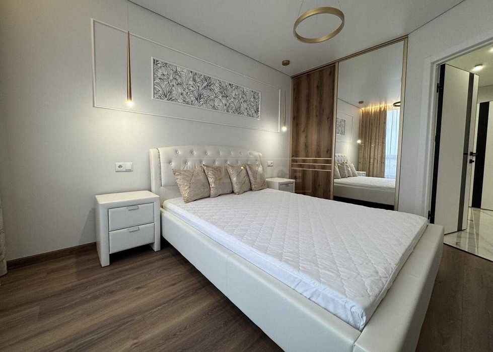 Неймовірна 1 км квартира з дорогим ремонтом в сучасному ЖК