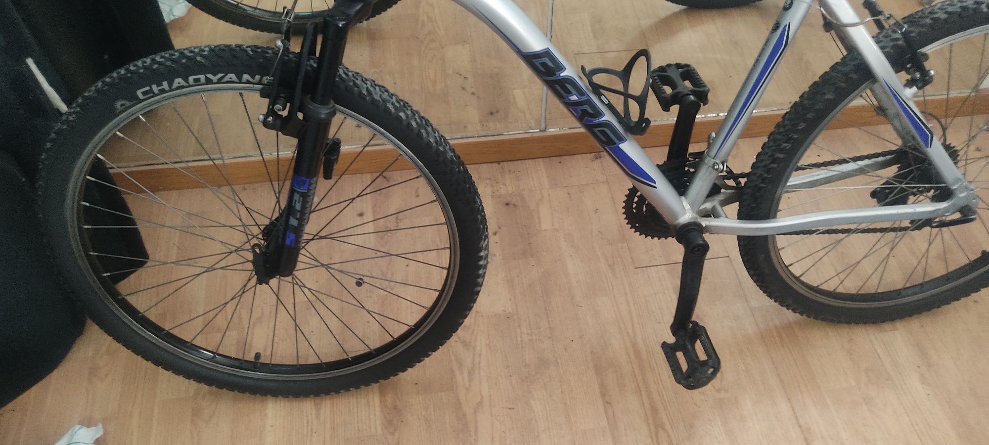 Várias Bicicletas de BTT