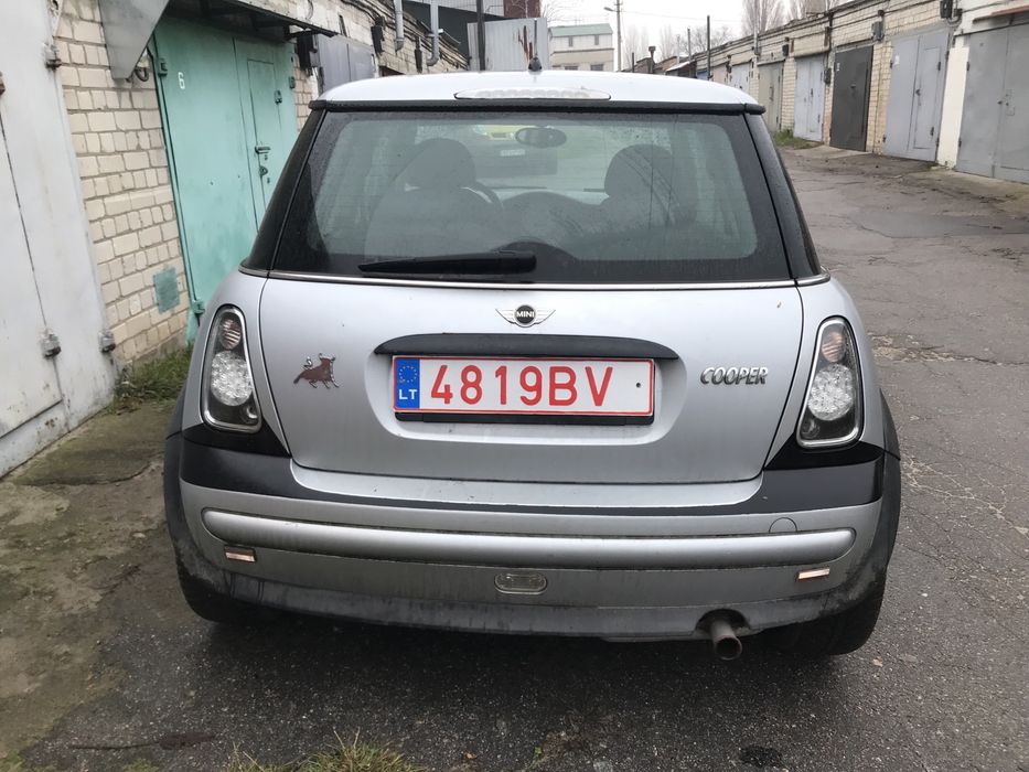 Автомобіль MINI ONE