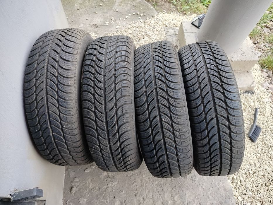 Opony zimowe 185/65/15 Dębica FRIGO