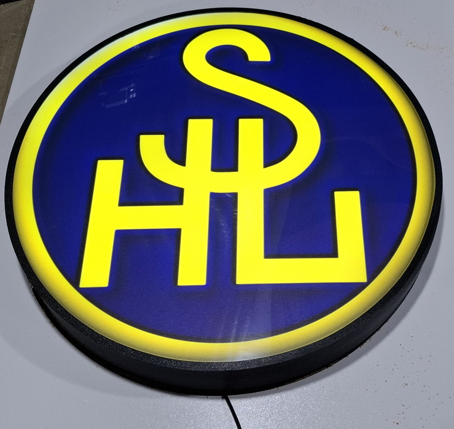 Shl logo podswietlane