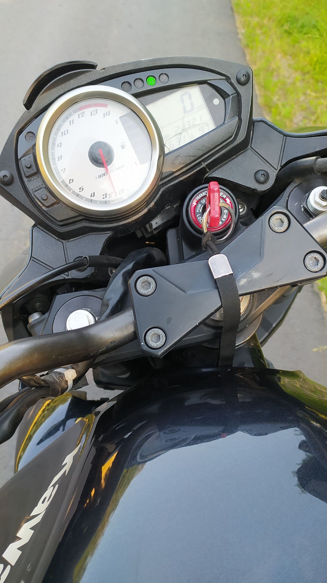 Kawasaki Z 750 S