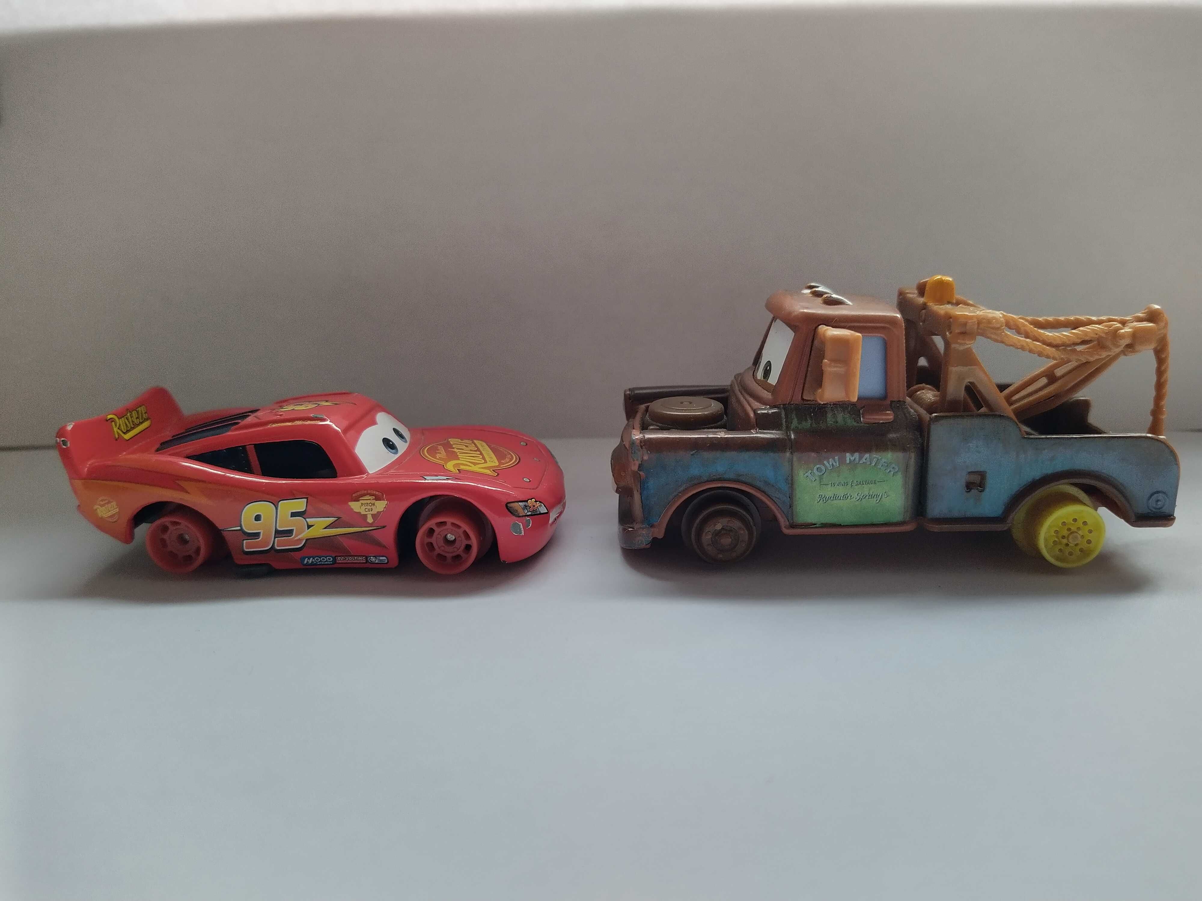 Auta Cars - ZYGZAK I ZŁOMEK BEZ OPON Disney/Pixar Mattel