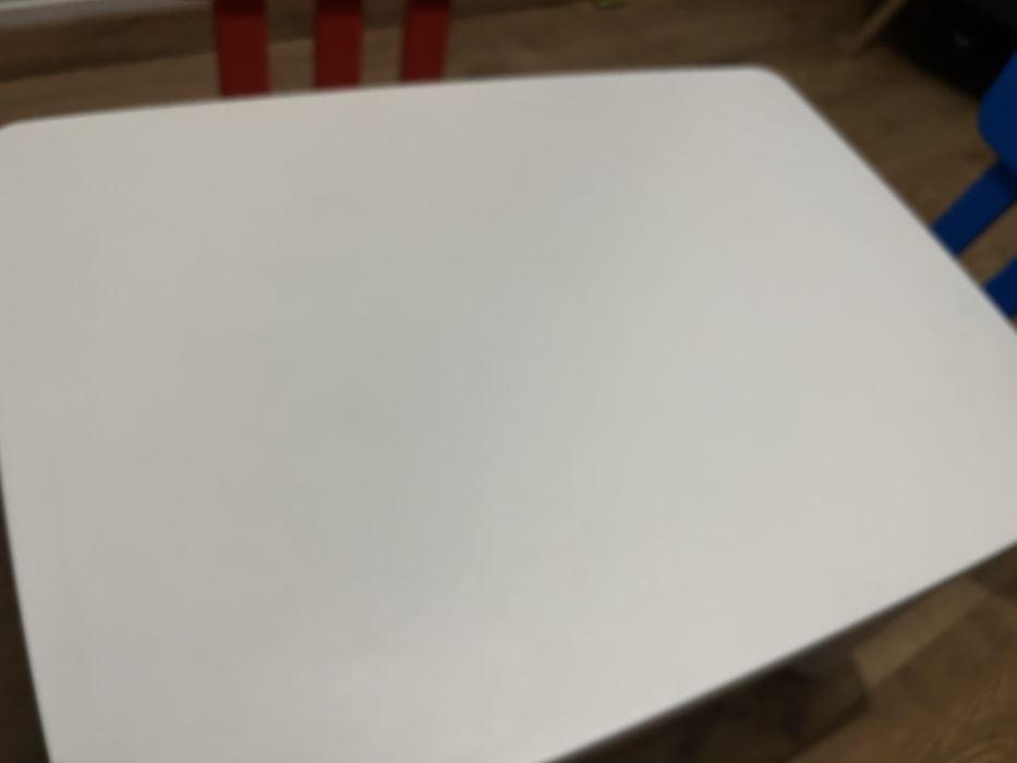 stolik dzieciecy ikea mammut +2 krzesla