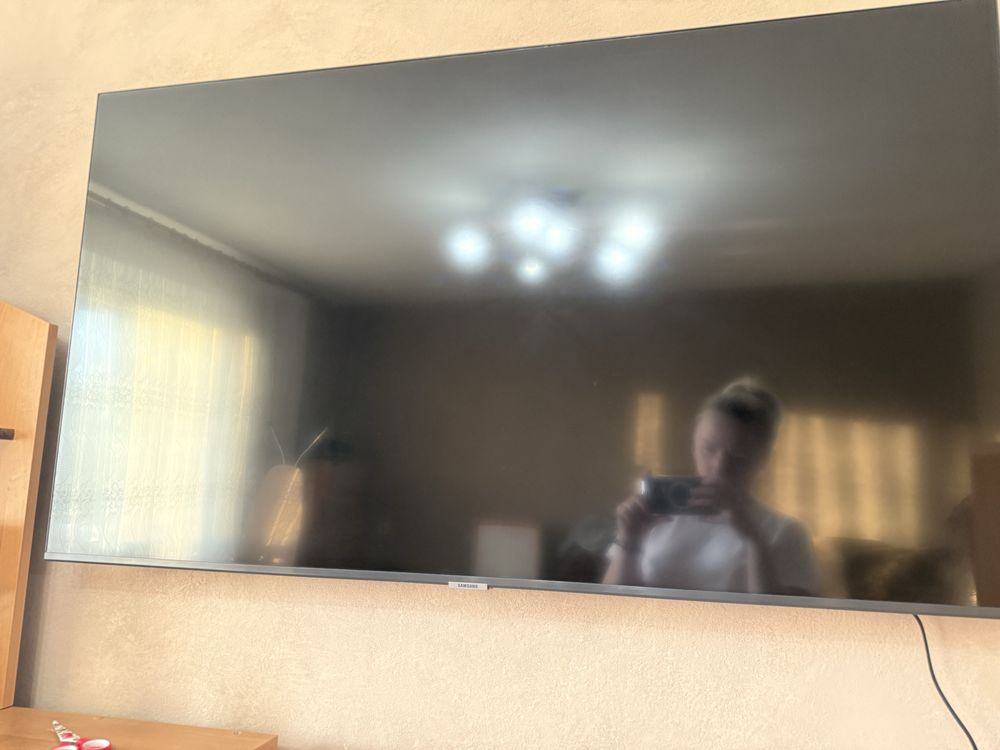 Samsung UHD AU7100 50 / 125см